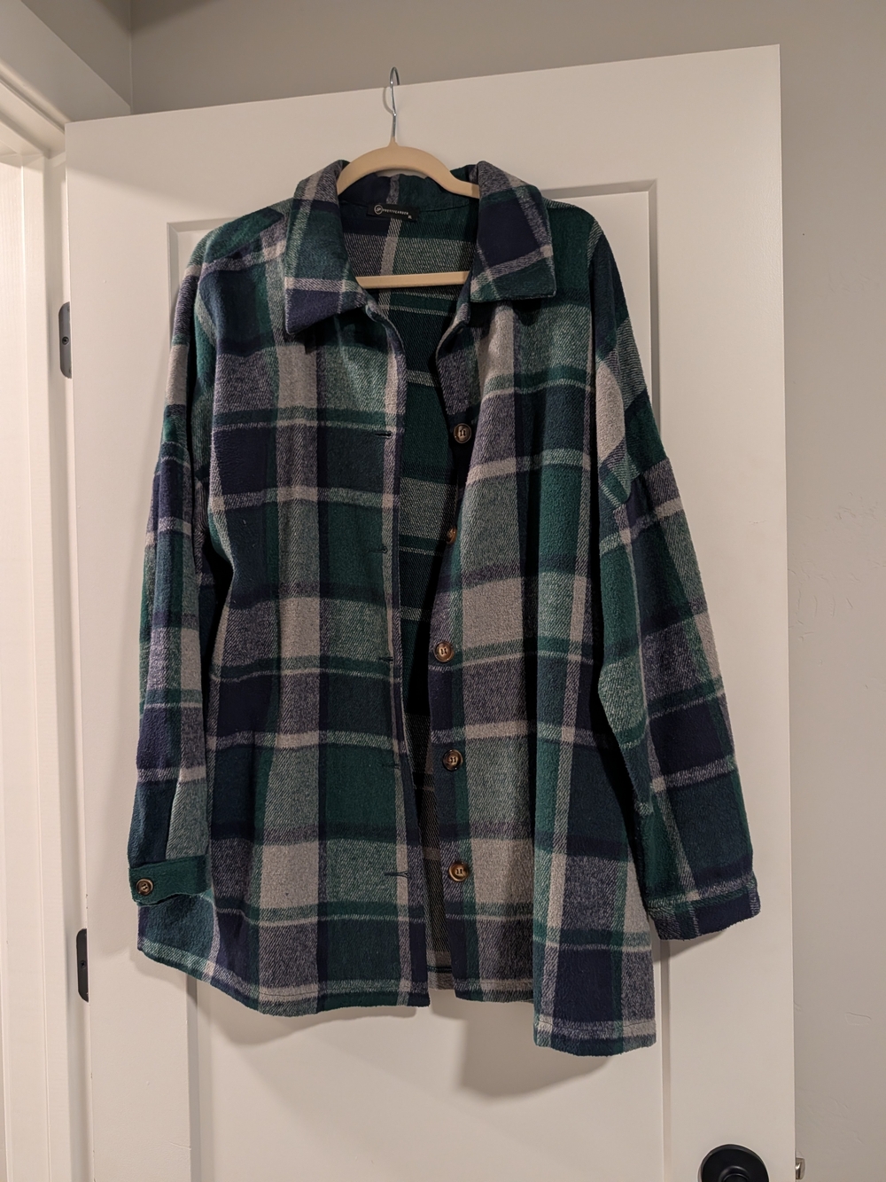 Button-Front Plaid Teddy Jacket - Green/Navy